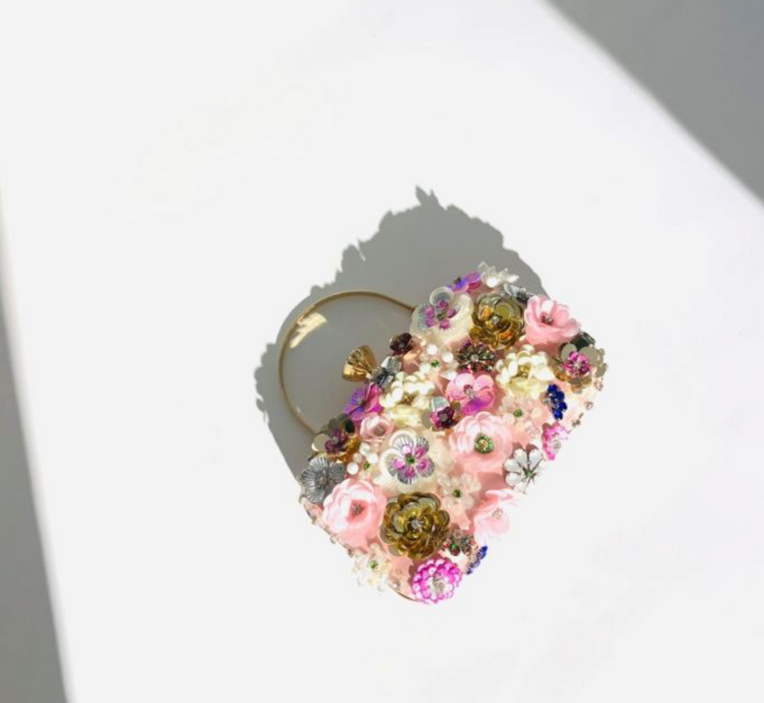 K020 hand craft floral Embellished Clutch Bag in Silver