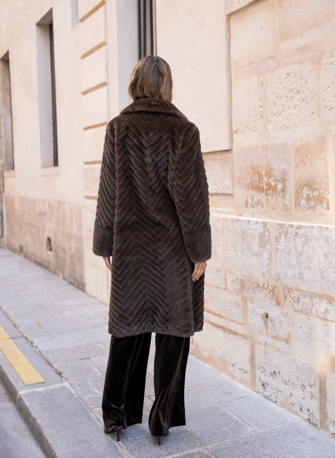 Manteau long en fausse fourrure