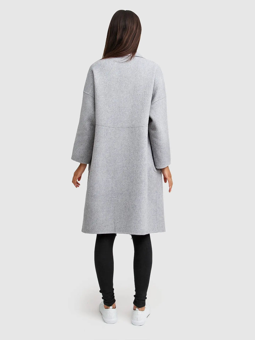 Manteau en laine mélangée à double boutonnage Editeur