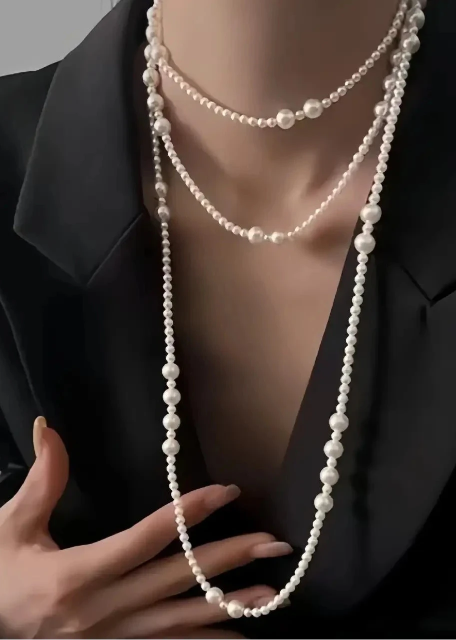 Collier Élégant en Perles Ivoire Graduées à Couches Multiples