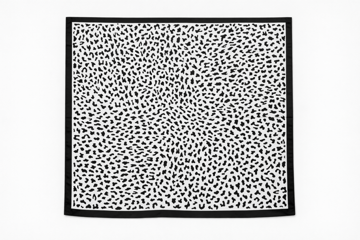 Foulard Léopard Noir & Blanc
