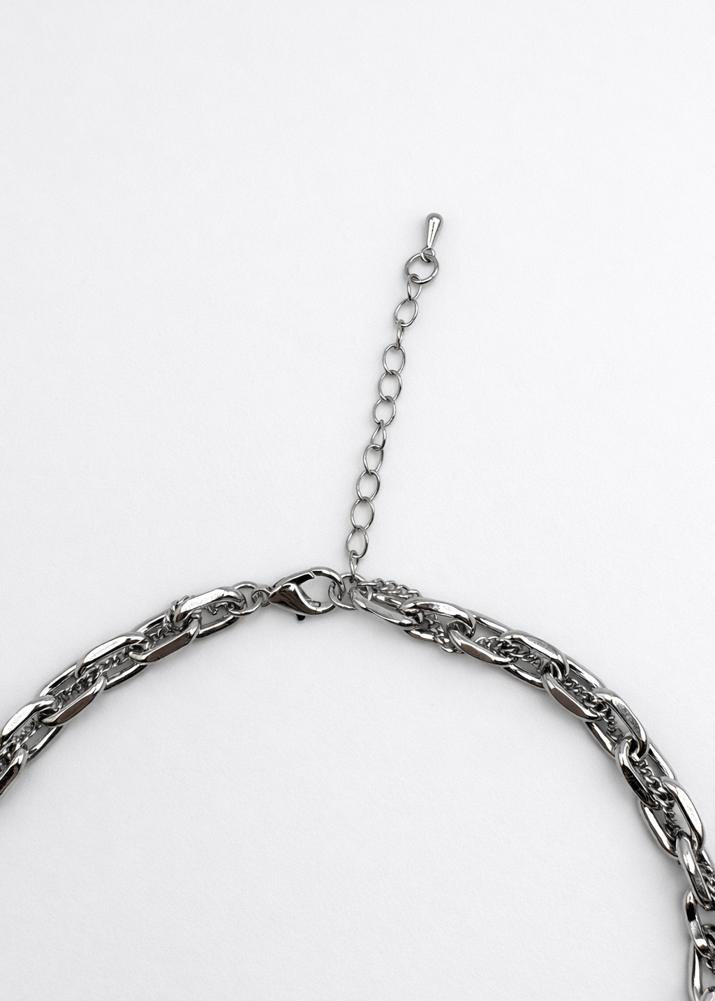 Collier Evie