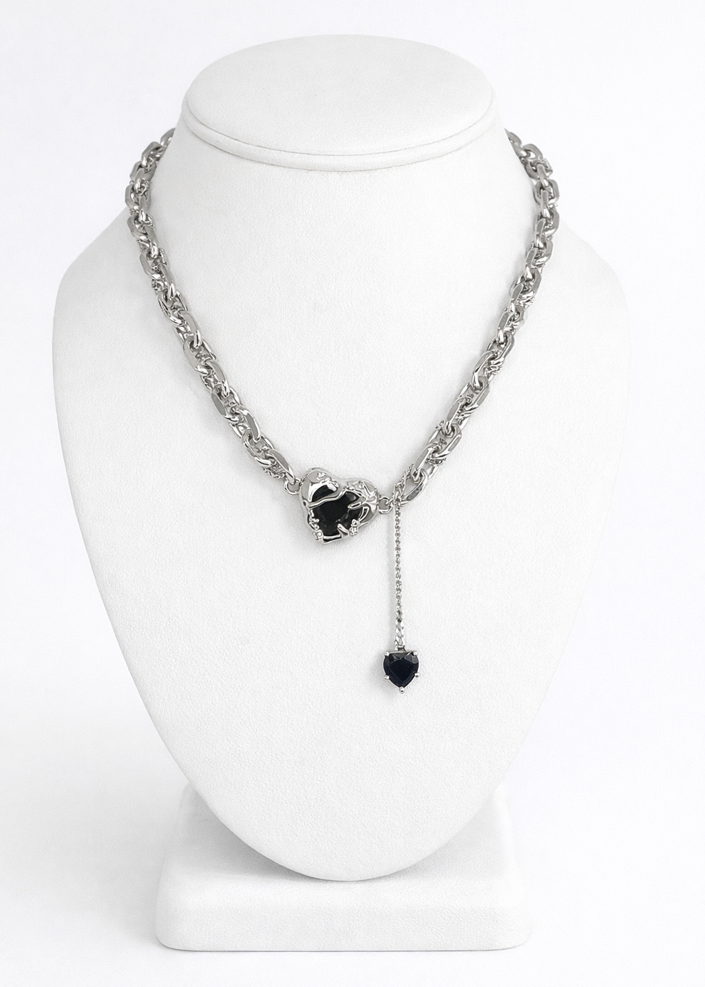 Collier Evie