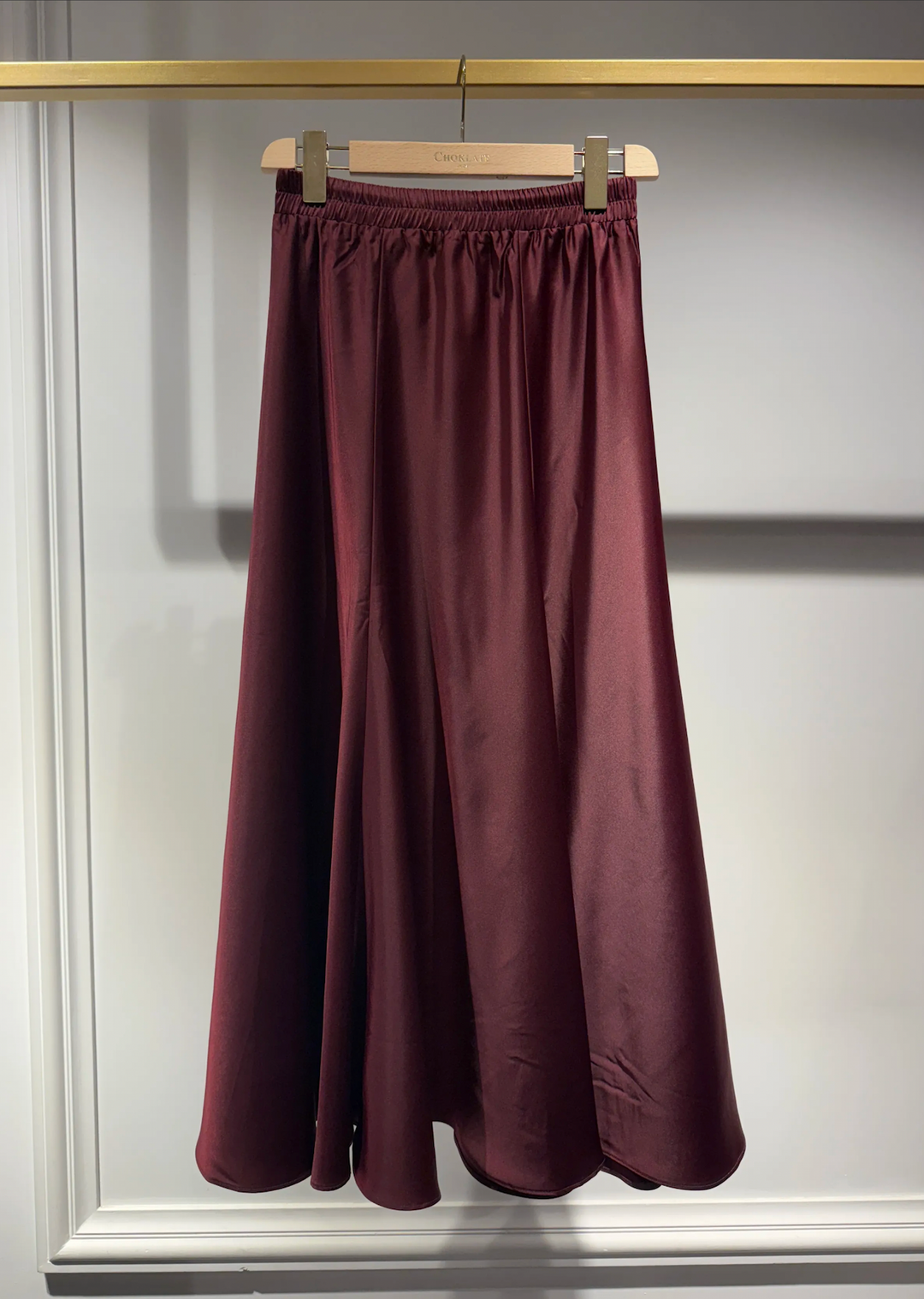 Jupe midi satinée imprimée