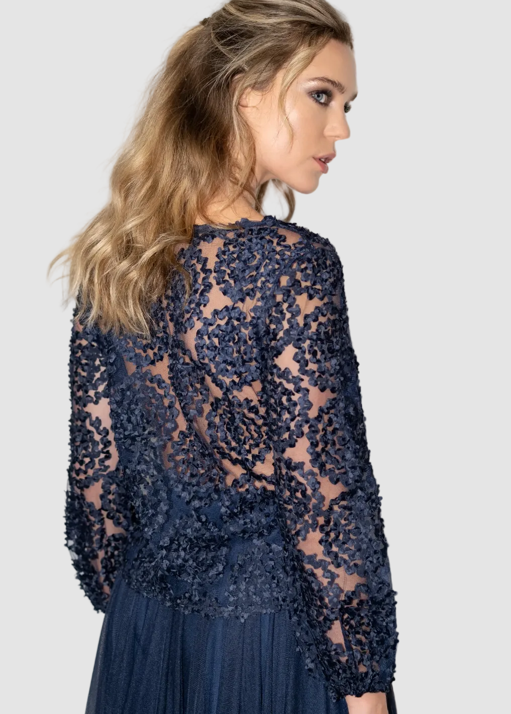 Blouse à rosaces
