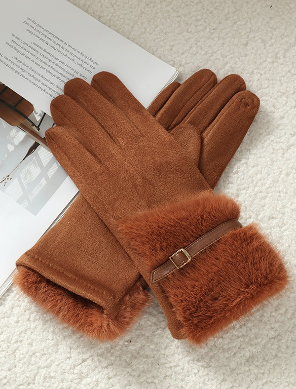 Gants en faux daim avec fourrure et accent ceinture