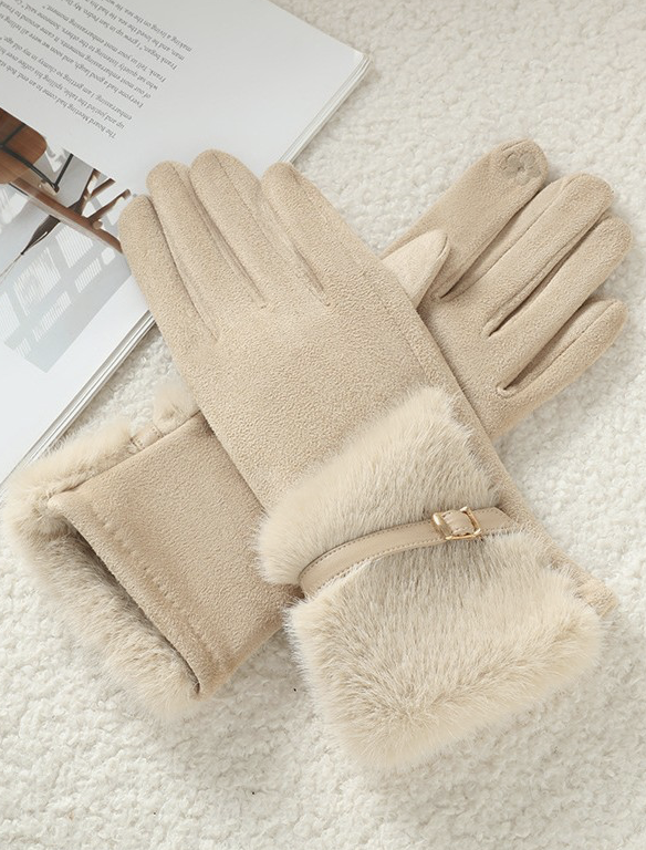 Gants en faux daim avec fourrure et accent ceinture