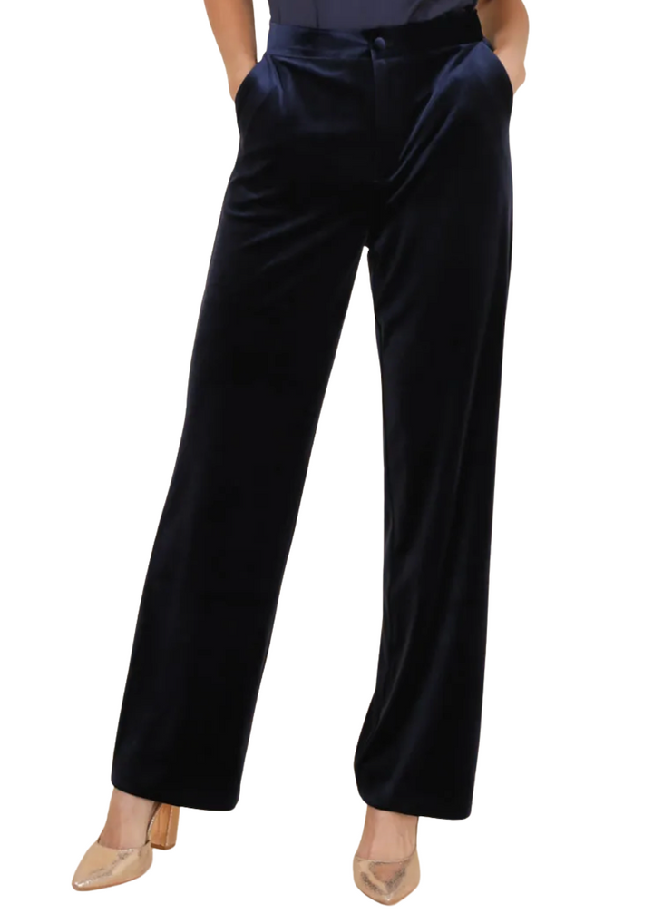 VELVETINE Elegant Black Velvet Trousers