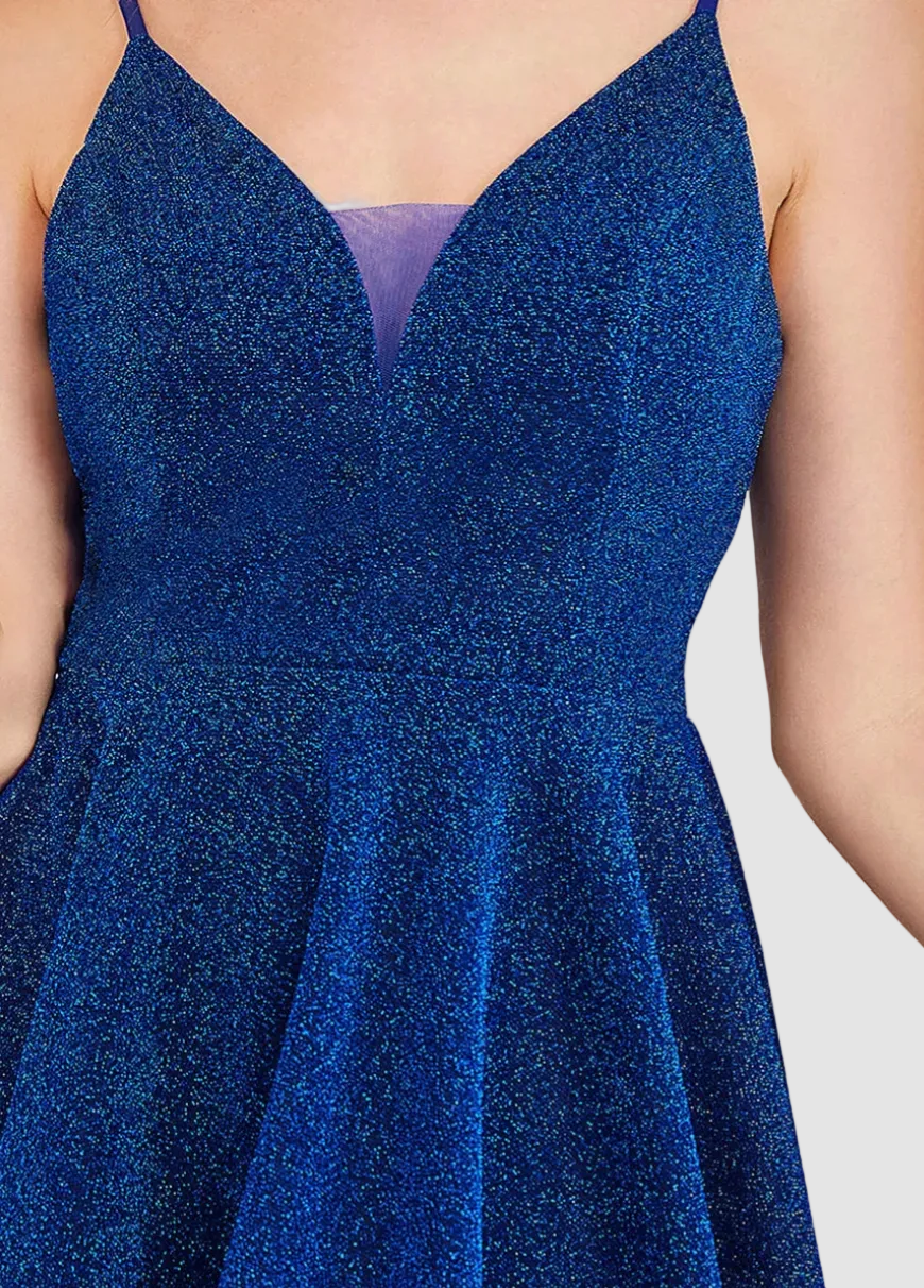 Robe courte à fines bretelles et sequins Jana