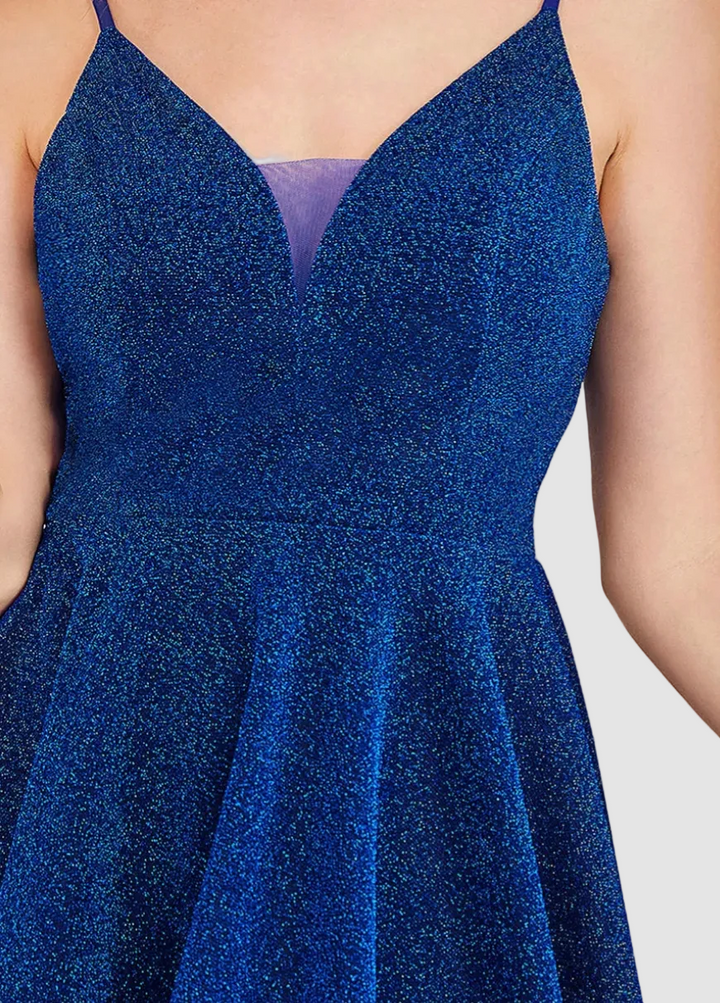 Robe courte à fines bretelles et sequins Jana