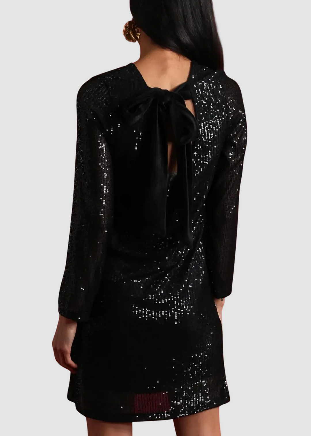 Robe sequin avec noeud dans le dos