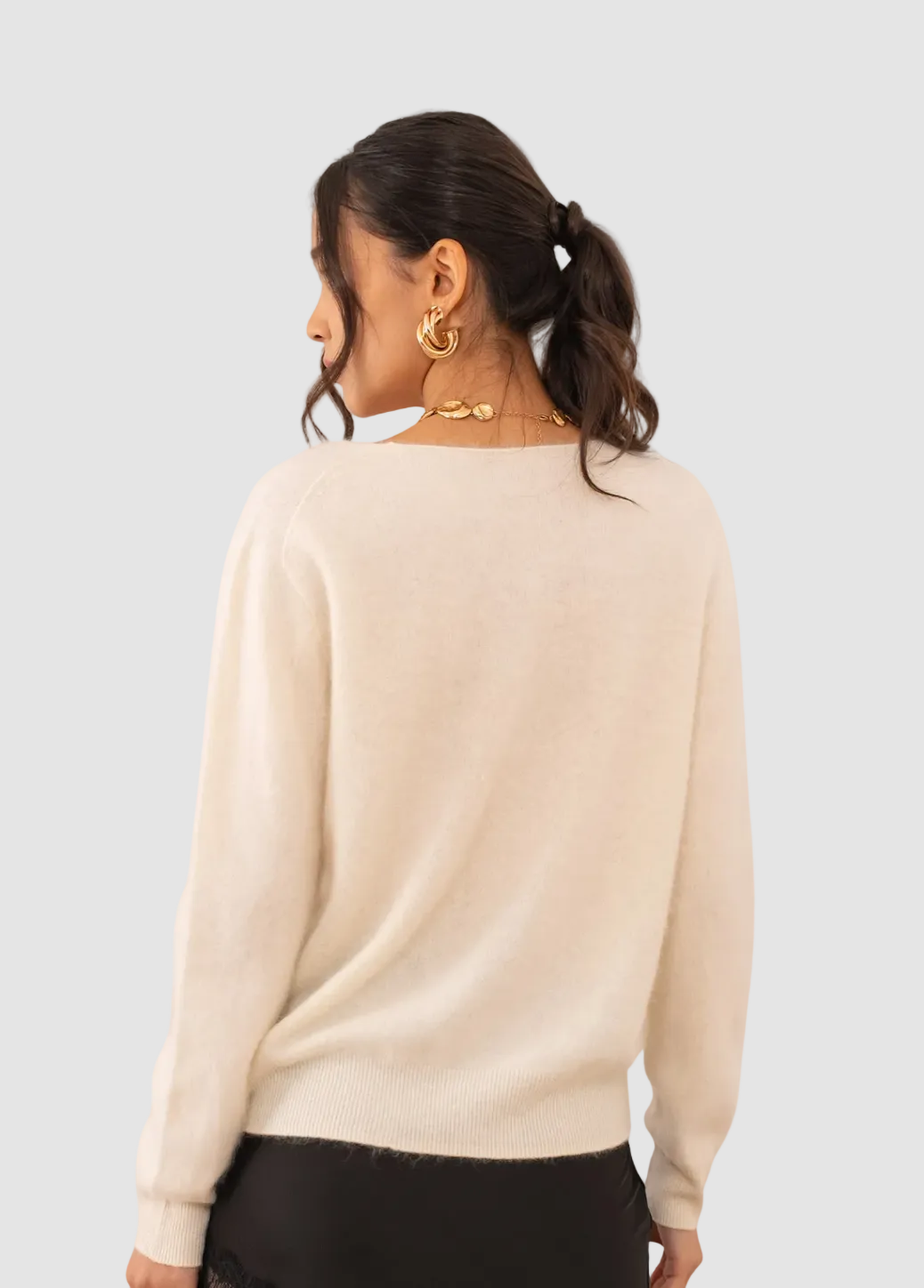 Pull col V en cachemire et laine brossé